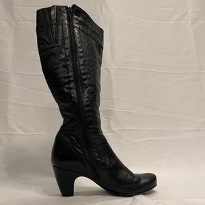 Cowboy boots from ALDO